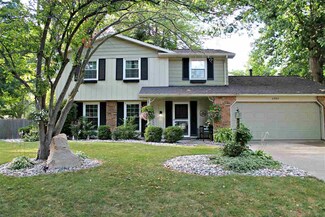 6909 Mowhawa Dr, Fort Wayne, IN 46815