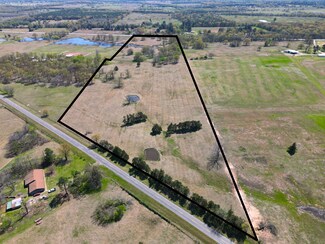 755 Farm To Market Road 1699, Avery, TX 75554