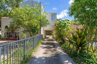 1045 NE 131st St Unit A2, North Miami, FL 33161