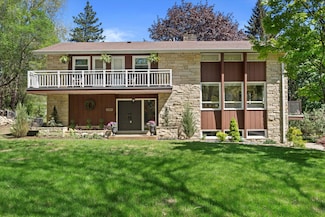 2364 N 117th St, Milwaukee, WI 53226