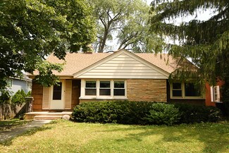 719 Latimer Ln, Flossmoor, IL 60422