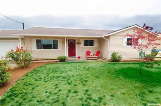1075 E Marquam St, Mount Angel, OR 97362