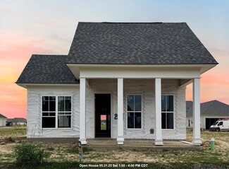 5127 Stonewater Dr, Gonzales, LA 70737