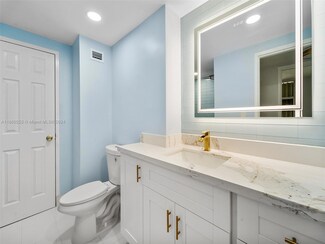 800 SE West Ave Unit 303, Miami Beach, FL 33139