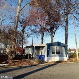 404 Venice Ave, Carlisle, PA 17015