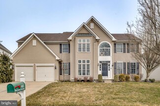 461 W Country Club Dr, Mount Holly, NJ 08060
