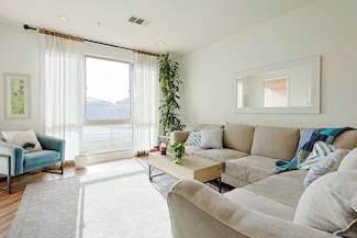 3887 Pell Place Unit 229, San Diego, CA 92130