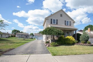 473 W Wilson St, Struthers, OH 44471