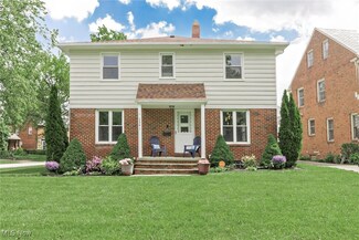2381 Charney Rd, University Heights, OH 44118