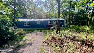 103 Narcissus St, Crossville, TN 38555