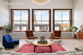 705 Driggs Ave Unit 16, Brooklyn, NY 11211