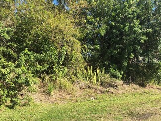 2425 SW Lafayette St, Port St. Lucie, FL 34984