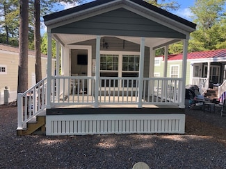 261 Point Sebago Rd Unit S0762, Casco, ME 04015