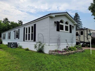 292 Summers St, Richmond, VT 05477