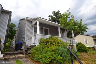 909 Edgemont Ave, Palmerton, PA 18071
