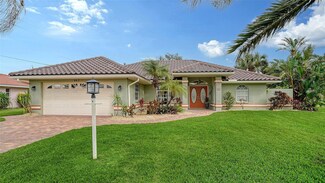 462 Rubens Dr E, Nokomis, FL 34275