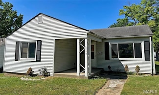 6920 W A St, Belleville, IL 62223