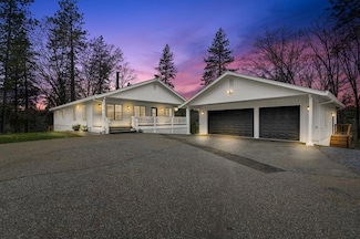 1420 Robbers Ravine Rd, Colfax, CA 95713