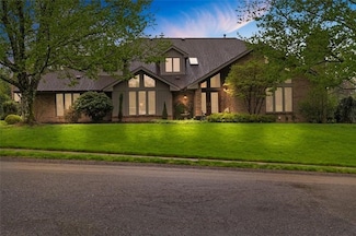 1803 N Villa Dr, Gibsonia, PA 15044