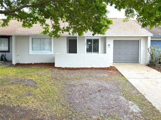 142 Long Leaf Pine Cir, Sanford, FL 32773