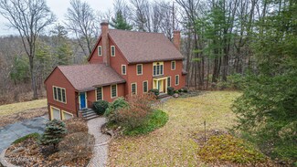 2641 Rosendale Rd, Schenectady, NY 12309