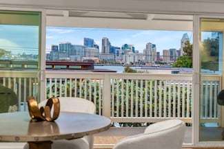 420 1st St, Coronado, CA 92118