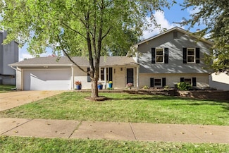1640 Deergrass Dr, Saint Charles, MO 63303