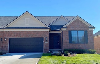 55697 Oak Pointe Dr, Shelby Township, MI 48315
