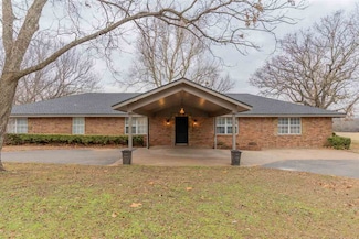 4215 E 122nd St, Perkins, OK 74059