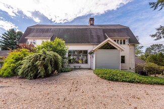 66 Willowbrook Ln, Hillsdale, NY 12529