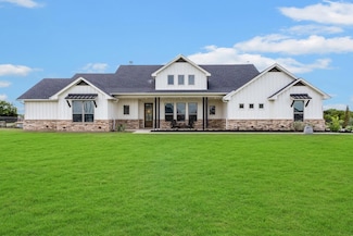 1001 N Oak Trail, Weatherford, TX 76085