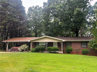 991 Lakemont Dr, Gainesville, GA 30501