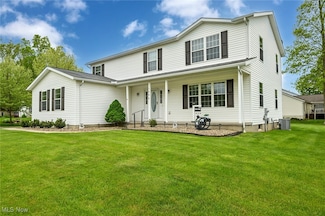 1098 Shrewsbury Dr, Ravenna, OH 44266