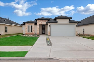 1007 Azalea St, Palmhurst, TX 78573