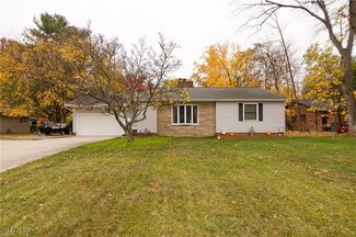 13525 Bagley Rd, Middleburg Heights, OH 44130
