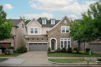 7913 Waverly Walk Ave, Charlotte, NC 28277