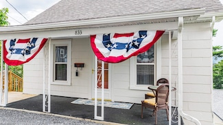 833 Louise Ave, Morgantown, WV 26505