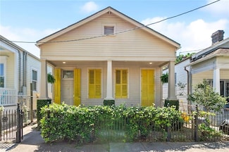 708 Josephine St, New Orleans, LA 70130