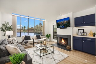 4 Lake Bellevue Dr Unit 107, Bellevue, WA 98005