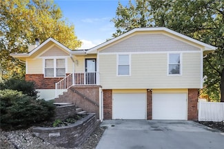 1401 NE 114th St, Kansas City, MO 64155