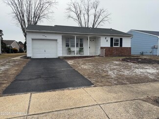 23 Eton Rd, Toms River, NJ 08757