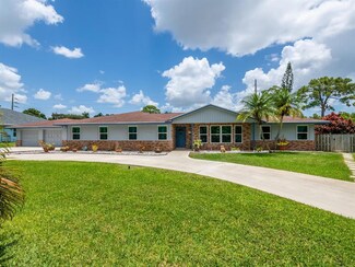 5125 Canal Dr, Lake Worth, FL 33463