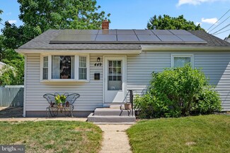 449 7th Ave, Lindenwold, NJ 08021