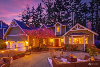 5621 70th Avenue Ct W, University Place, WA 98467