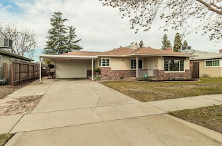 3135 N Spalding Ave, Fresno, CA 93703