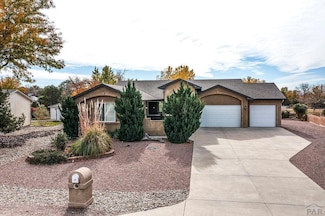 210 W Venturi Dr, Pueblo, CO 81007