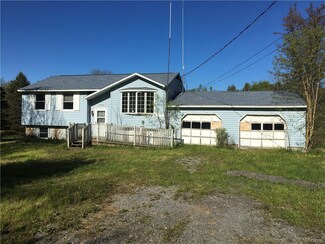 1145 Smithridge Rd, Bridgeport, NY 13030