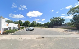 615-623 Montauk Hwy, East Quogue, NY 11942