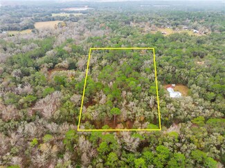 8838 E Cassex Ln, Floral City, FL 34436