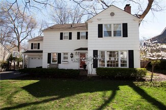 6549 Sagamore Rd, Mission Hills, KS 66208